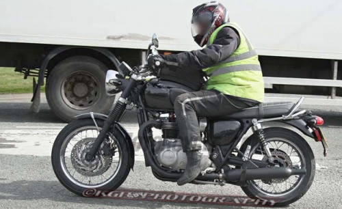 A very Bonnie baby Triumph: Exclusive spy shots reveal Triumph's all-new  family of UK-developed sub-500cc bikes is close to launch